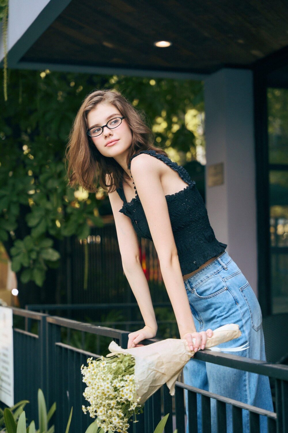 Noir Muse Knit Top – Effortless Edge