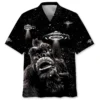 Bigfoot Panicked Selfie Alien Hawaiian Shirt HWBN2764367 - Beltina